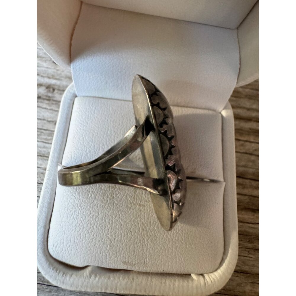 Shadow Box Coral Navajo Native American Sterling Silver Ring Size 7 - Picture 6 of 9